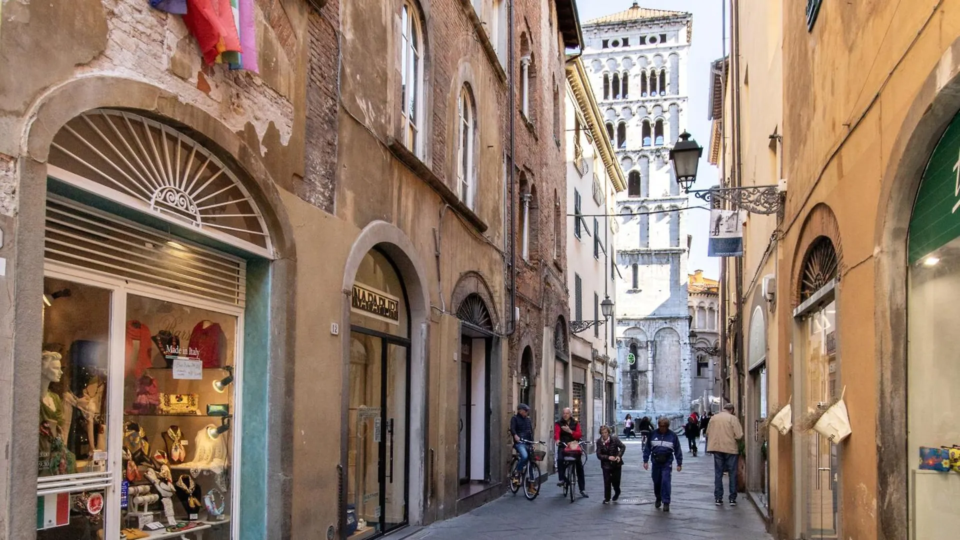 Apartamento La Casa Di Riccardo Cosy In Center Town Lucca