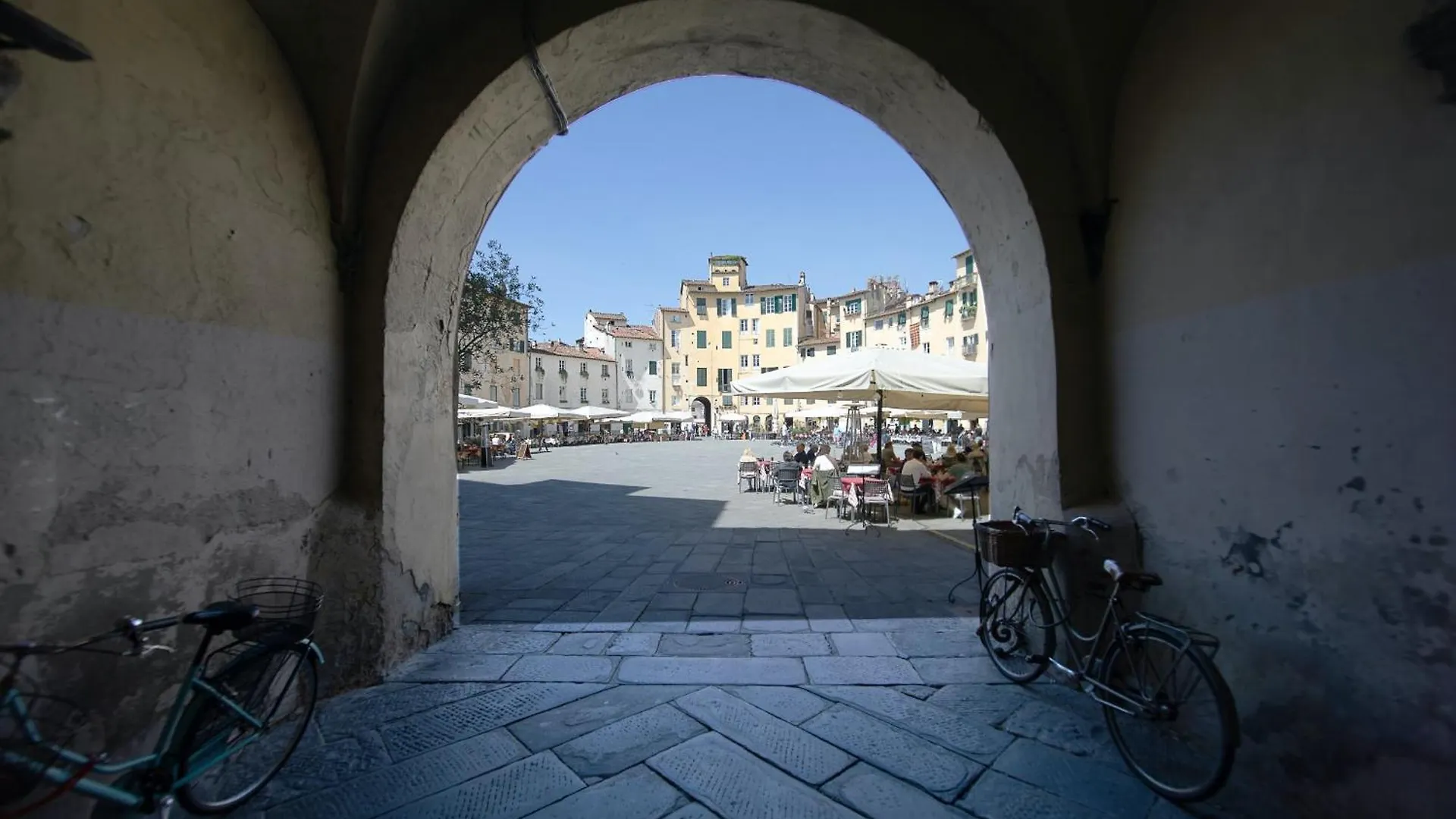 Apartamento La Casa Di Riccardo Cosy In Center Town Lucca 0*,