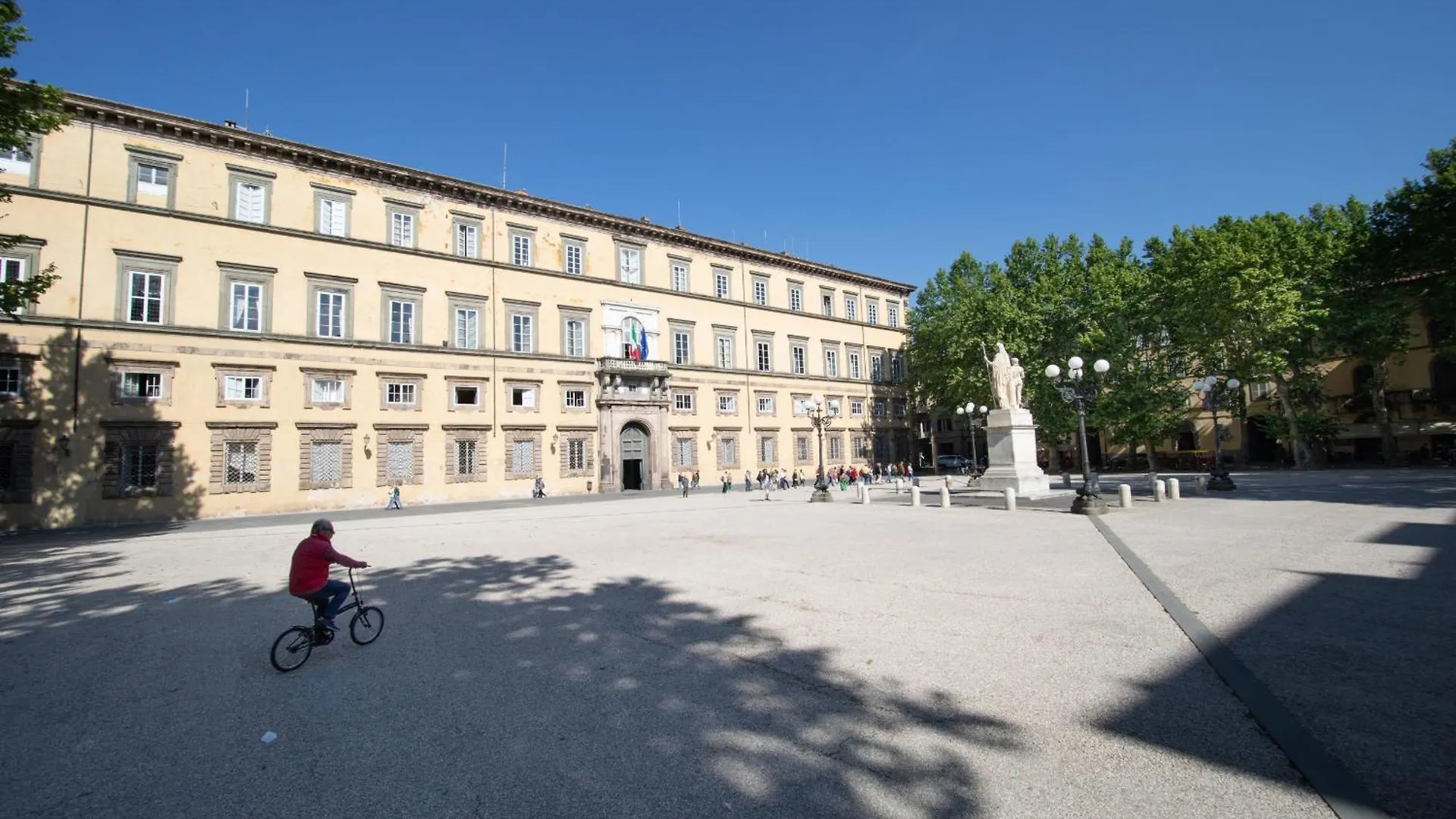Apartamento La Casa Di Riccardo Cosy In Center Town Lucca