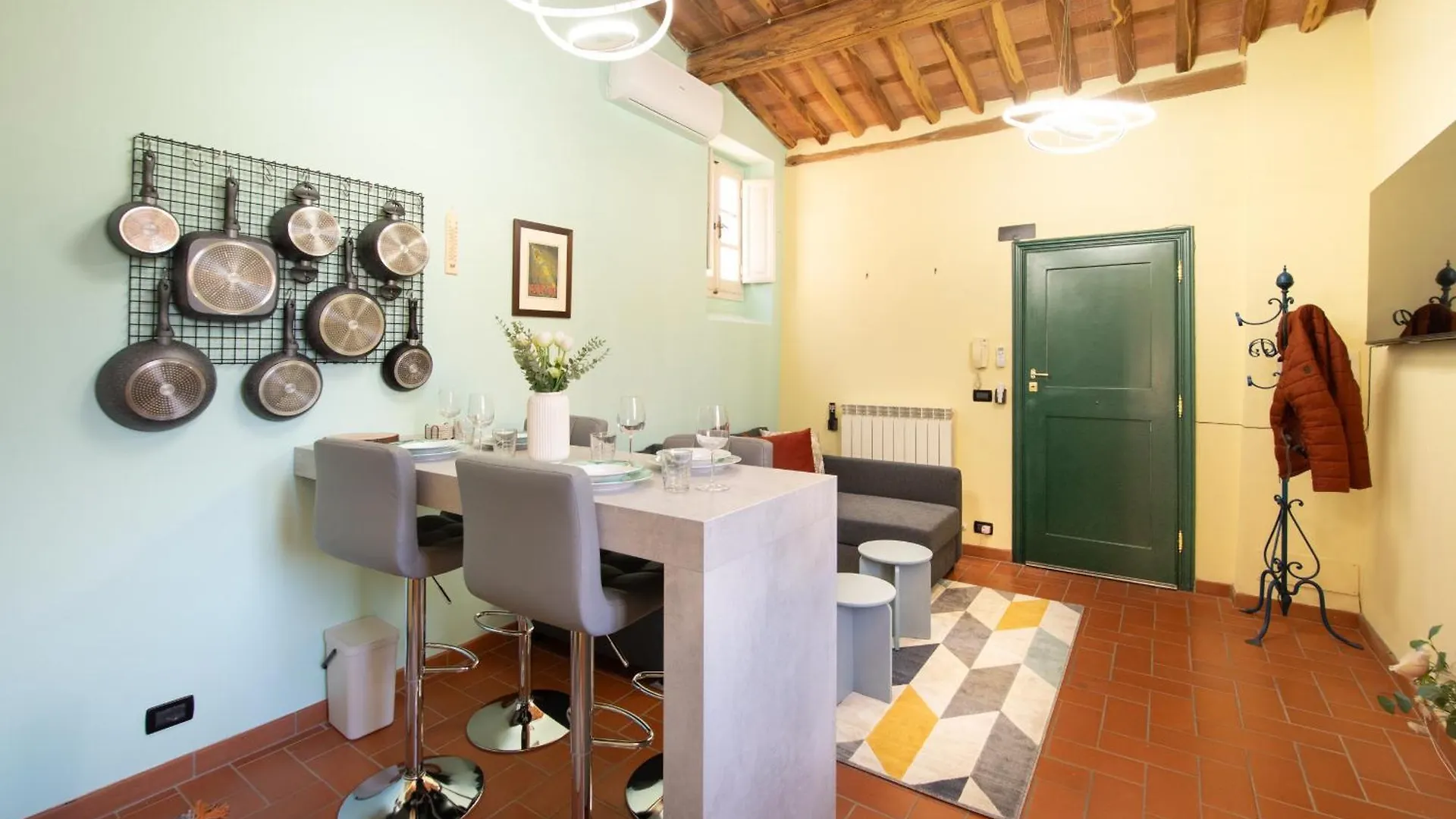 Apartamento La Casa Di Riccardo Cosy In Center Town Lucca
